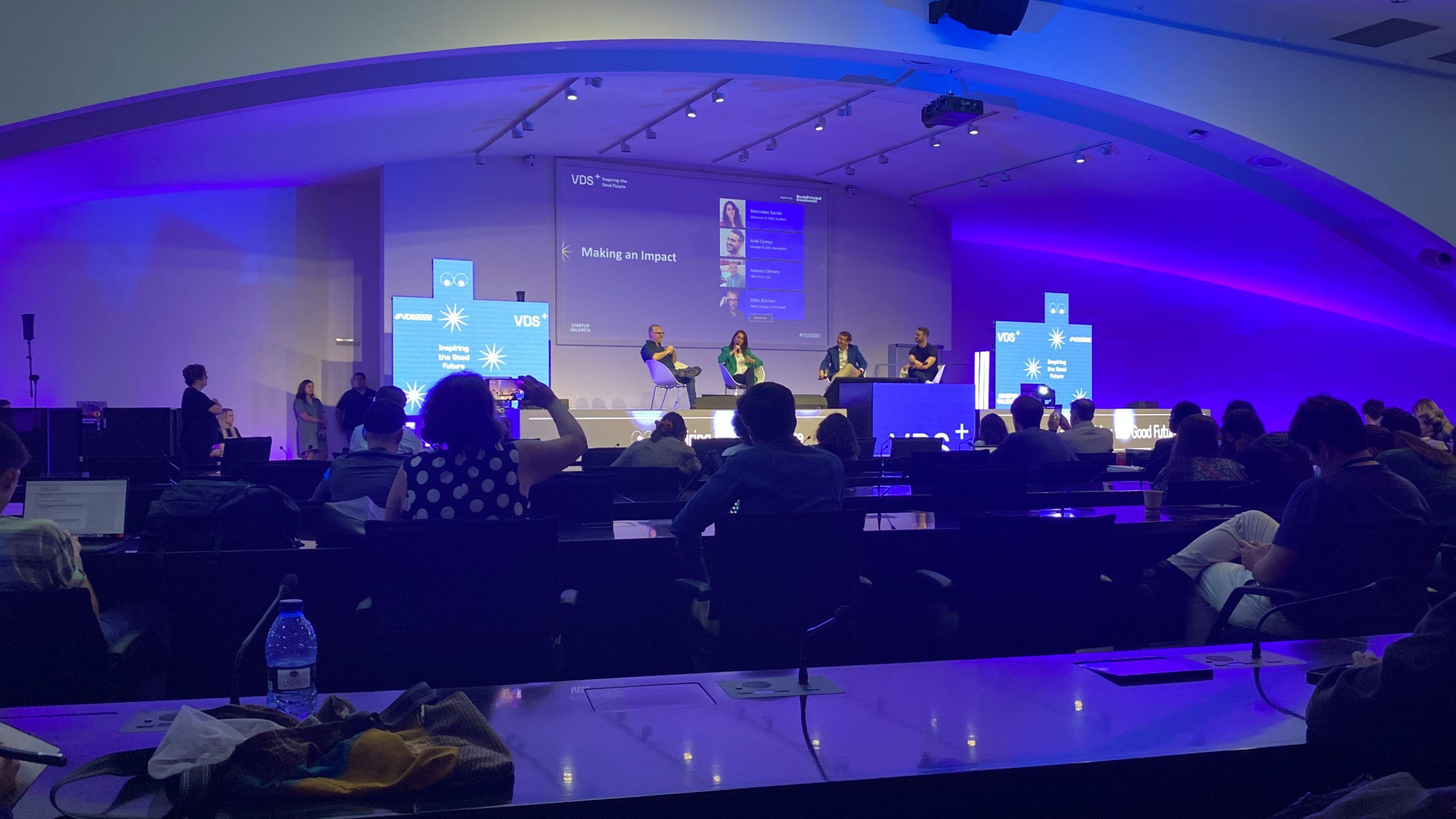 VALENCIA DIGITAL SUMMIT: REFLEXIONES SOBRE LA EVOLUCIÓN DEL SECTOR STARTUPS Y SU ECOSISTEMA VALENCIANO.